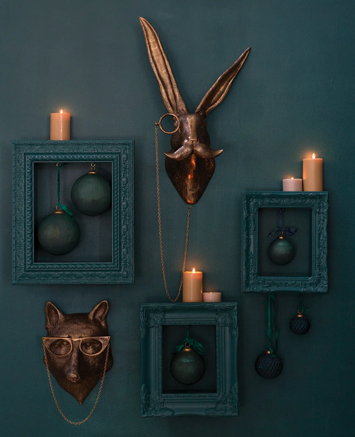 Eric and Eloise Collection - Eric the Bunny Rabbit Wall Mount